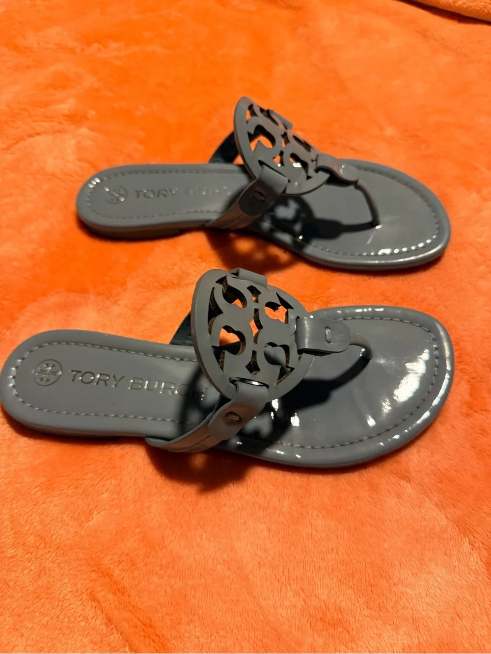 Tory Burch Charcoal Patent Miller Logo Thong Sandals